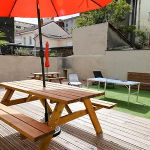 Villa Maison Le Gratte Ciel - Seminaire Ou Famille, Salle De Reunion, 8 Clim, Jardin & Salle De Sport, Villeurbanne